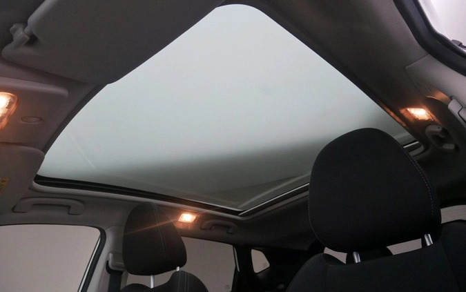 Nissan Qashqai cena 78899 przebieg: 50008, rok produkcji 2019 z Warszawa małe 211